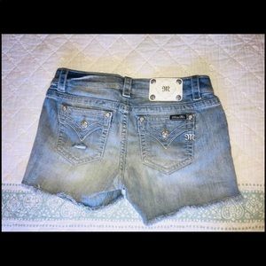 Miss me jean short